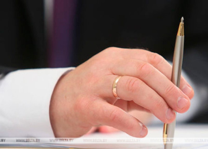 Адвокаты Беларуси проведут бесплатные консультации по случаю Дня защитников Отечества