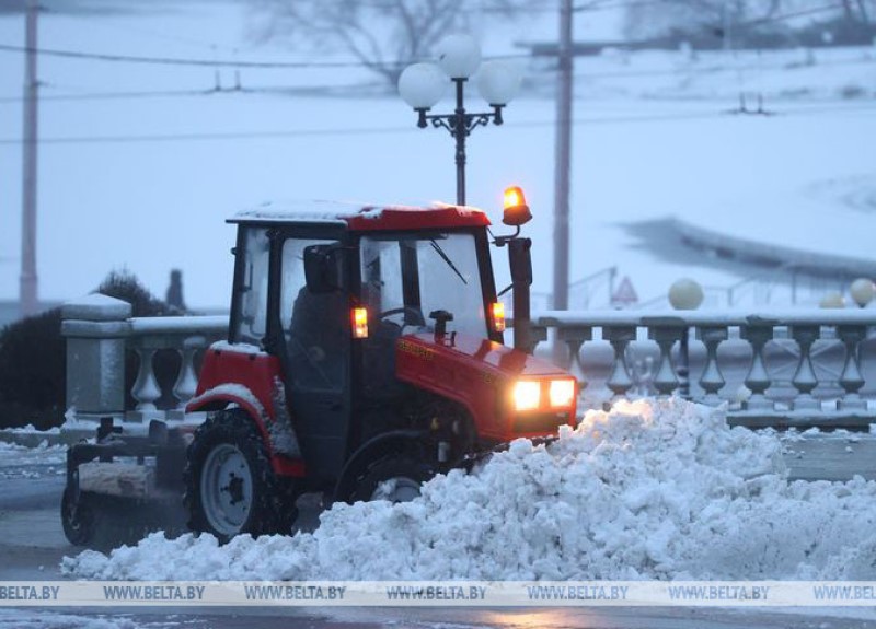 В этом году из Минска вывезли в 530 раз меньше снега зимой