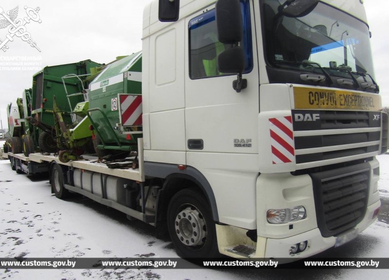 Белорус оборудовал в автомобиле, на котором следовал из Польши, «двойное дно»