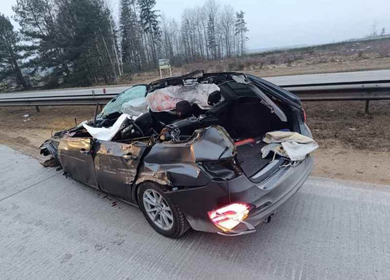 Водитель BMW погиб в аварии на дороге «Минск-Микашевичи»
