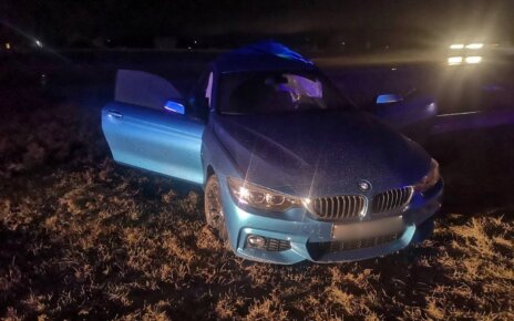 В Смолевичах водитель BMW врезался в столб