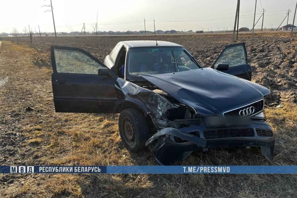 На Гомельщине в аварии погибла несовершеннолетняя девушка