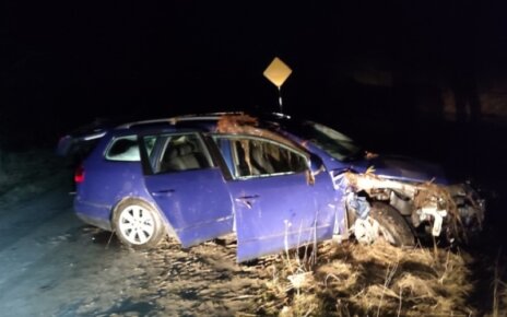 В аварии в Лунинецком районе погибла подросток: автомобиль упал с моста