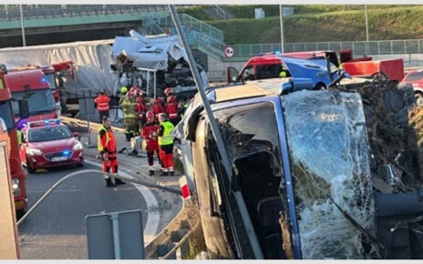 Авария с автобусом в Польше. Посольство Беларуси выясняет подробности