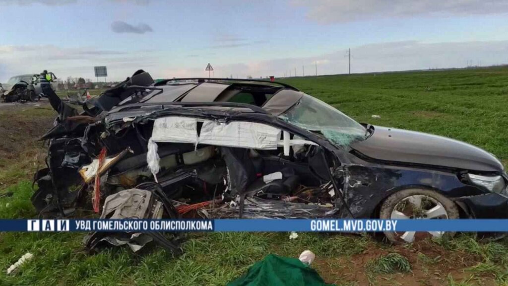 В аварии в Речицком районе погиб человек, еще двое получили травмы
