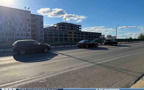 На МКАД авария с шестью автомобилями: столкнулись «Mazda», «BМW», «Skoda», «Volkswagen» и два «Peugeot»