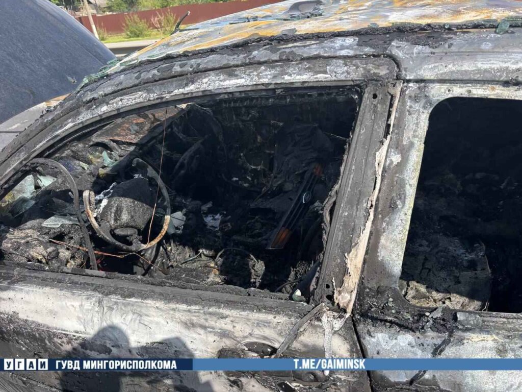 На МКАД сгорел автомобиль