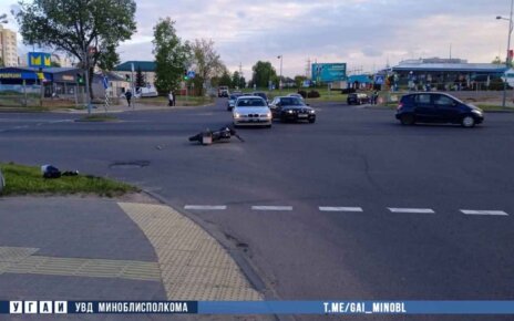 В Молодечно мотоциклист попал под BMW