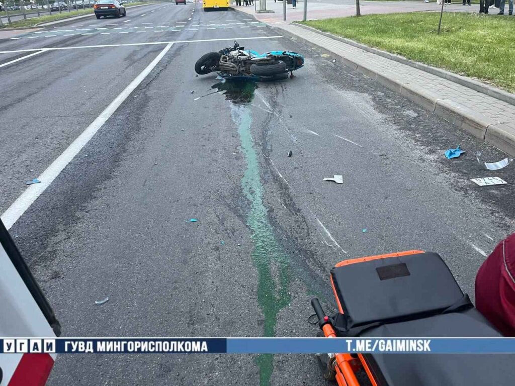 На улице Чюрлениса авария с мотоциклом «Yamaha»