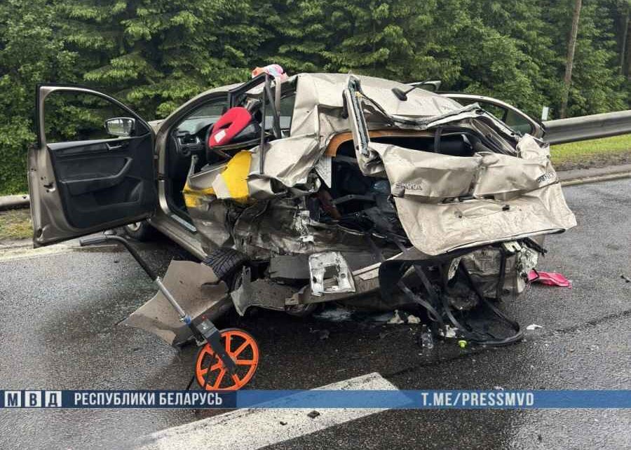 Четыре человека погибли в аварии в Минском районе