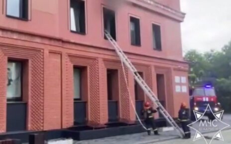 В Минске загорелась баня №1 на ул. Хмельницкого. Спасатели быстро потушили ее
