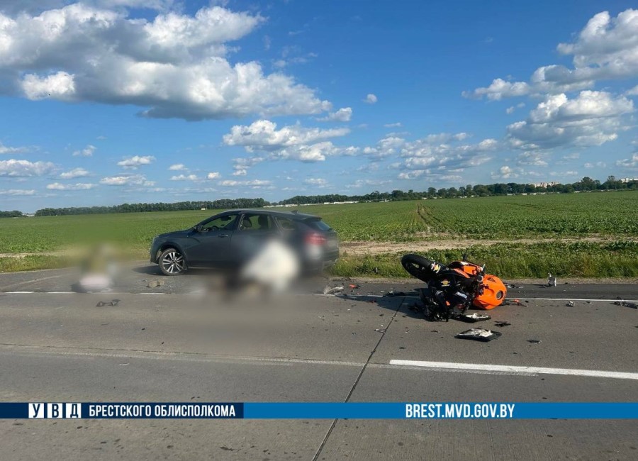 В Пинском районе погиб мотоциклист
