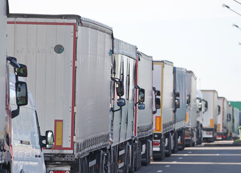 Глава ГТК рассказал о причинах очередей на границе