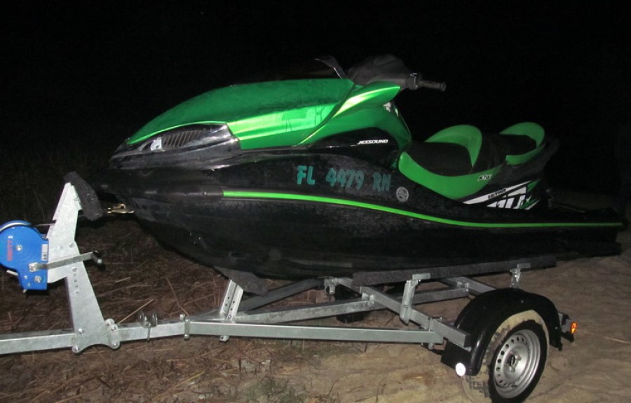 В Пинске мужчина утонул, катаясь на гидроцикле