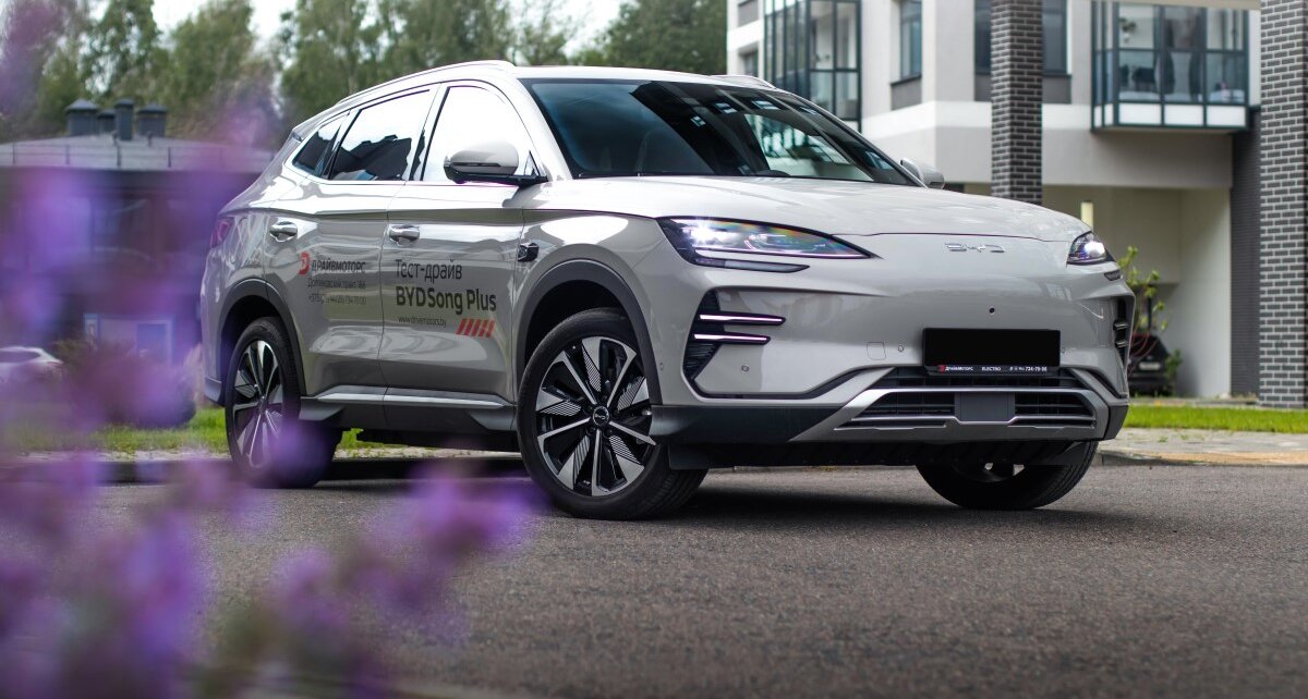 В Беларуси появились русифицированные электромобили BYD от дилера. Цены – от 49,9 тыс. рублей