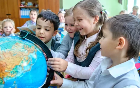 Запрет на телефоны, "домашка" по физре, уроки вождения: что ждет школьников