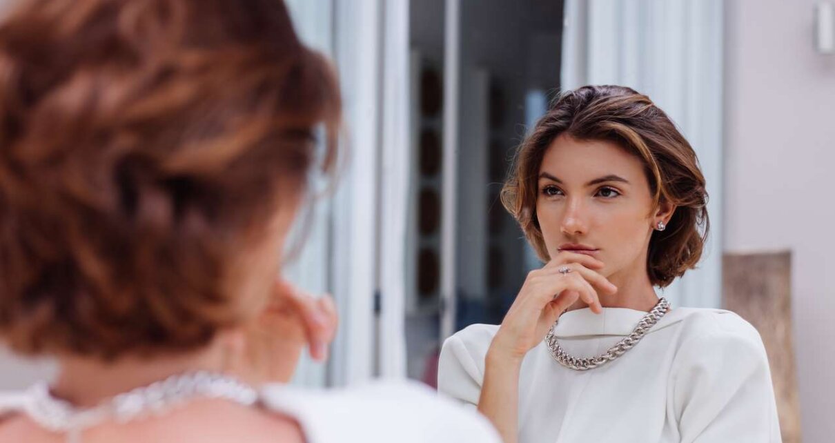 Как скорректировать овал лица без операций - хитрости стилиста