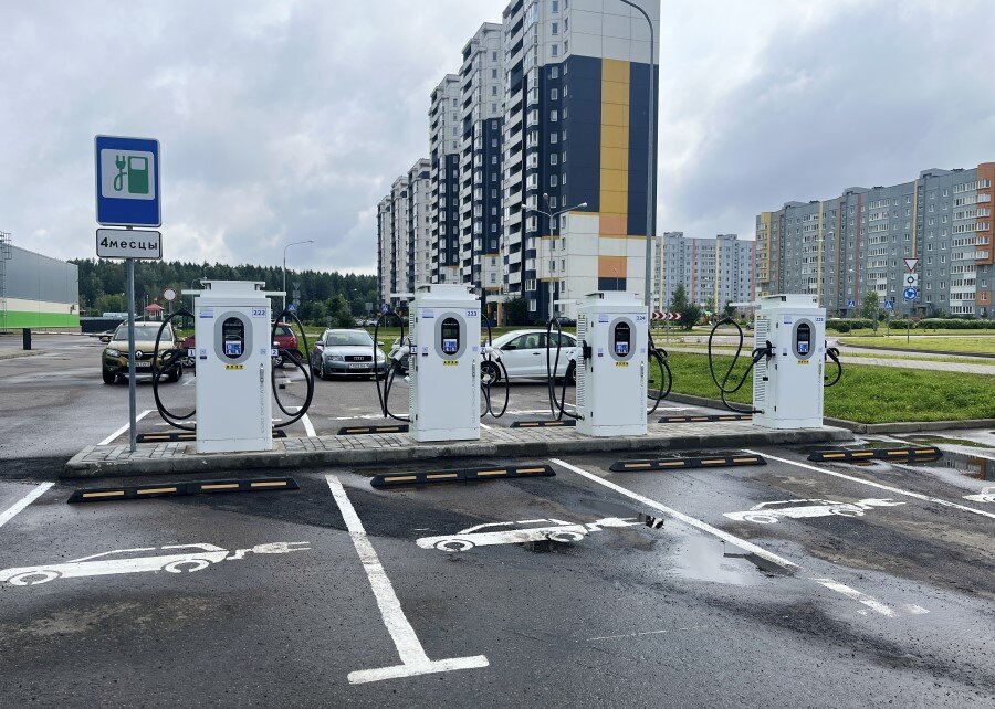 В Минске появились зарядные станции Zaradka с ночным тарифом