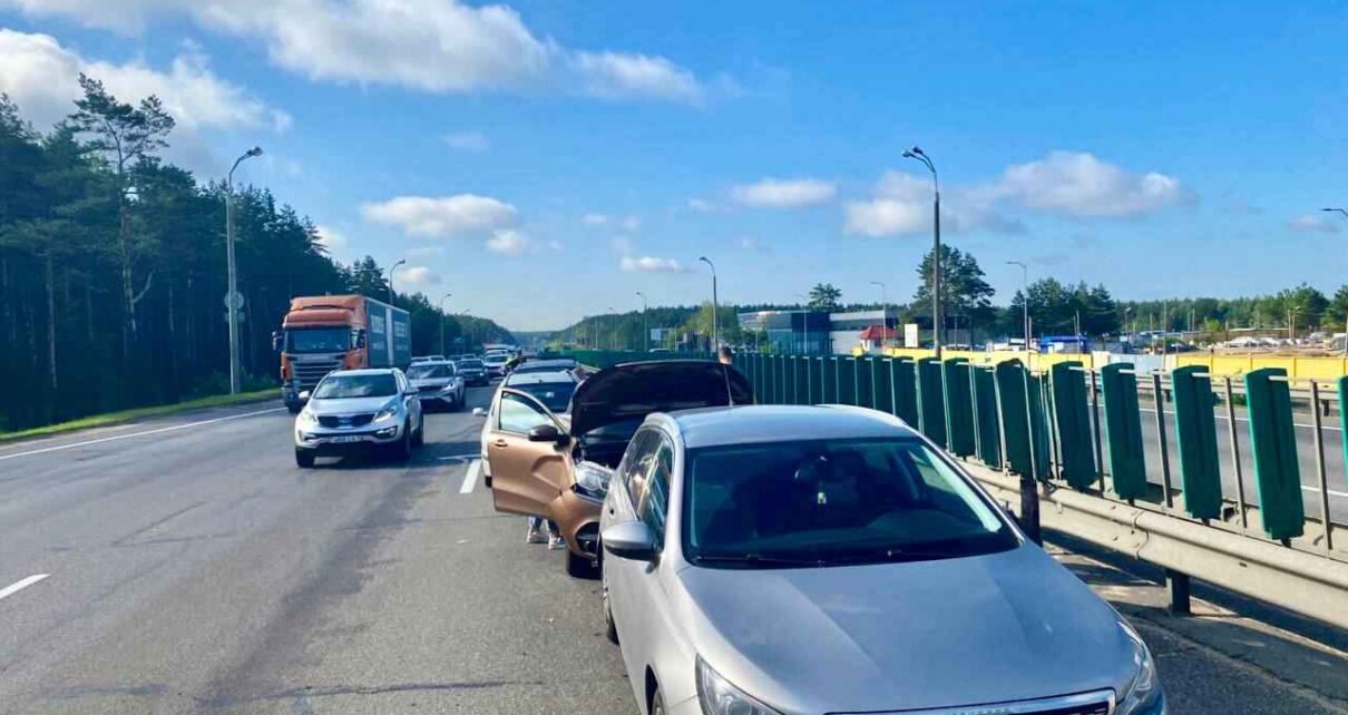 На МКАД авария с четырьмя автомобилями