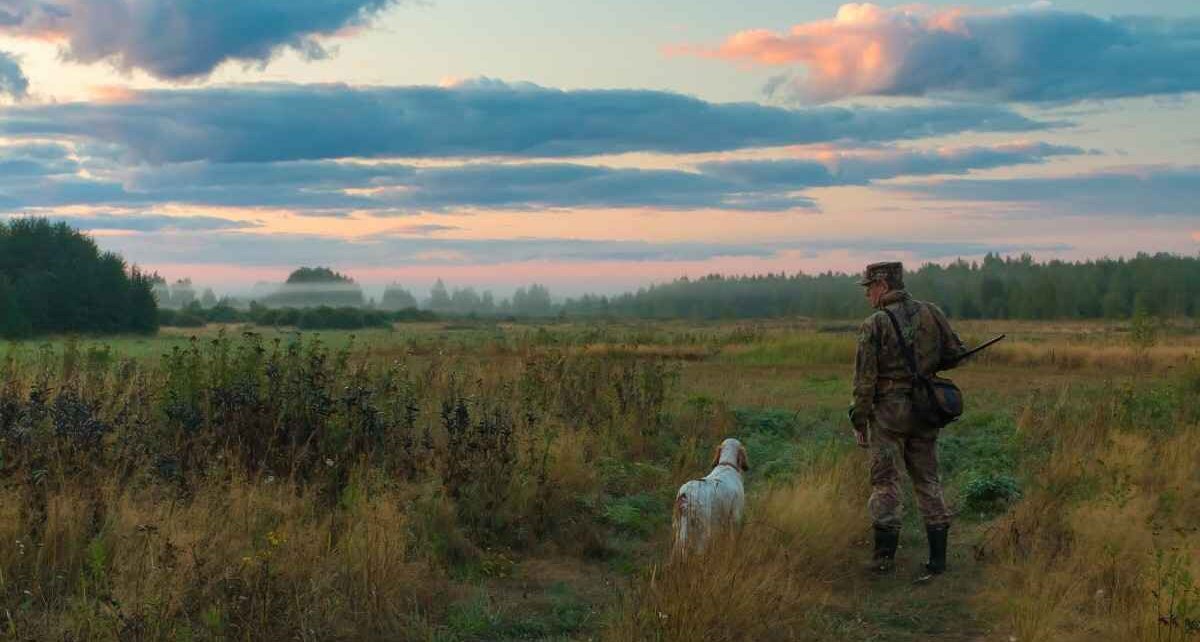 В Беларуси почти 100 тысяч охотников, среди них 1.5 тысяч женщин