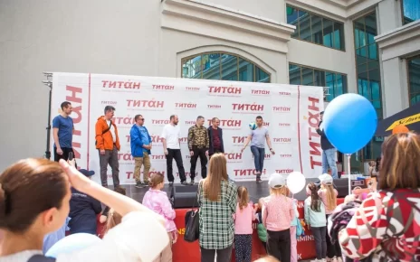 В трех районах Минска 30 и 31 августа пройдут детские праздники. Раздадут 1000 подарков