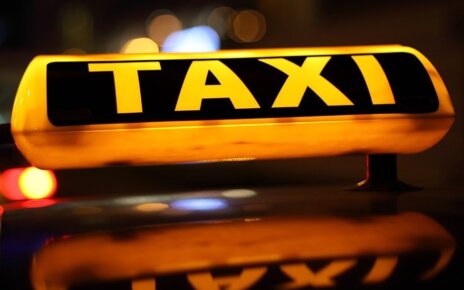 Взялись за таксистов? Около 1,7 тысяч водителей могут исключить из реестра