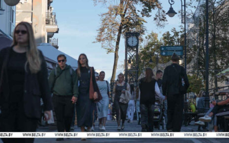 В Беларуси с 1 сентября увеличилась базовая ставка и зарплаты бюджетников