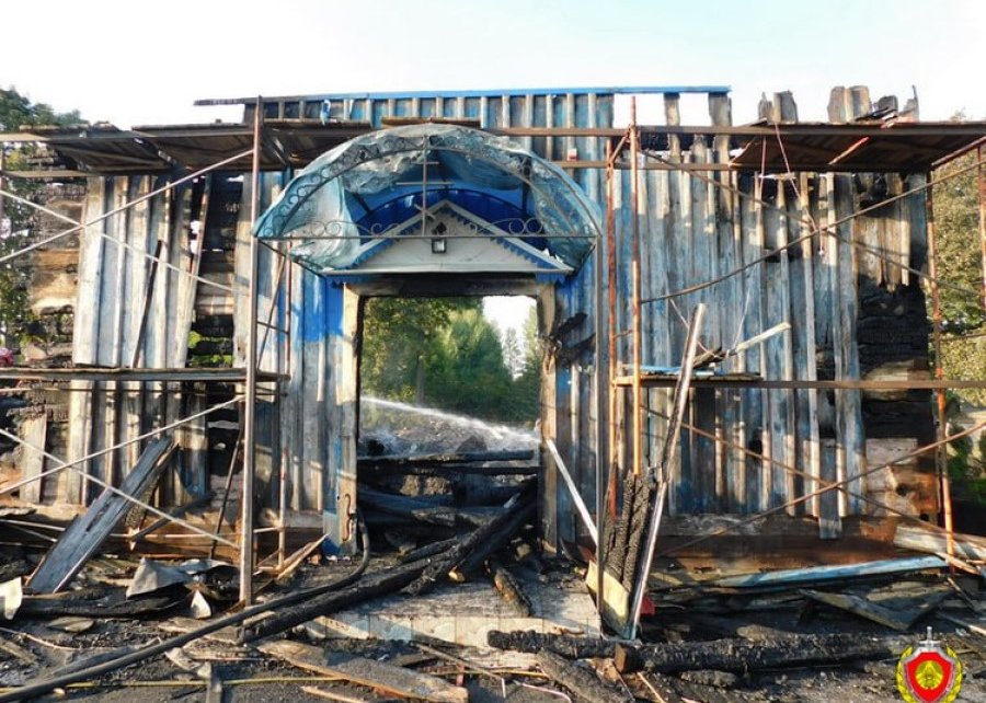 Установлена причина пожара в храме святого Архангела Михаила в Жабинковском районе