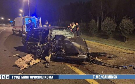 Ночью в аварии МКАД пострадала девушка