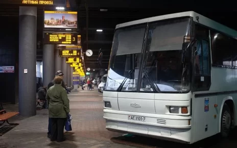 «Минсктранс» на месяц отменил автобусные рейсы в Литву и Латвию