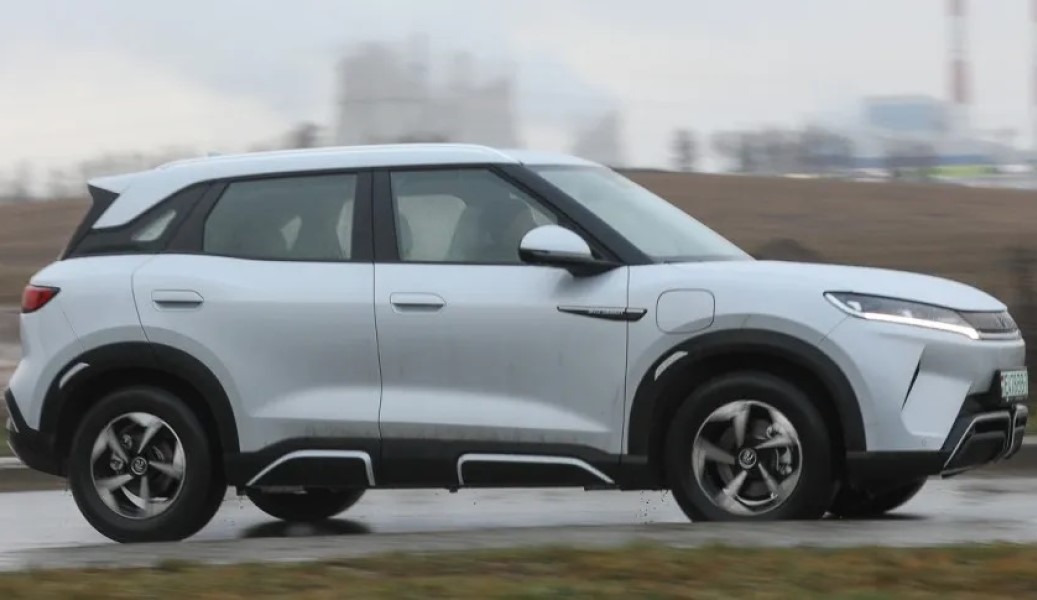 Бесплатная растаможка для электромобилей закончилась в этом году. Что дальше?