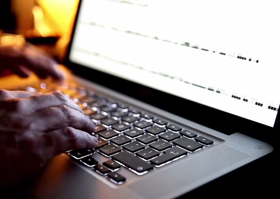 Минский пенсионер инвестировал в криптовалюту 50 тысяч рублей ничего не вывел