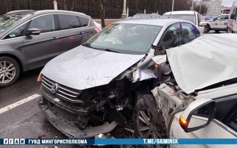 На пр. Независимости ДТП с девятью автомобилями (ВИДЕО)