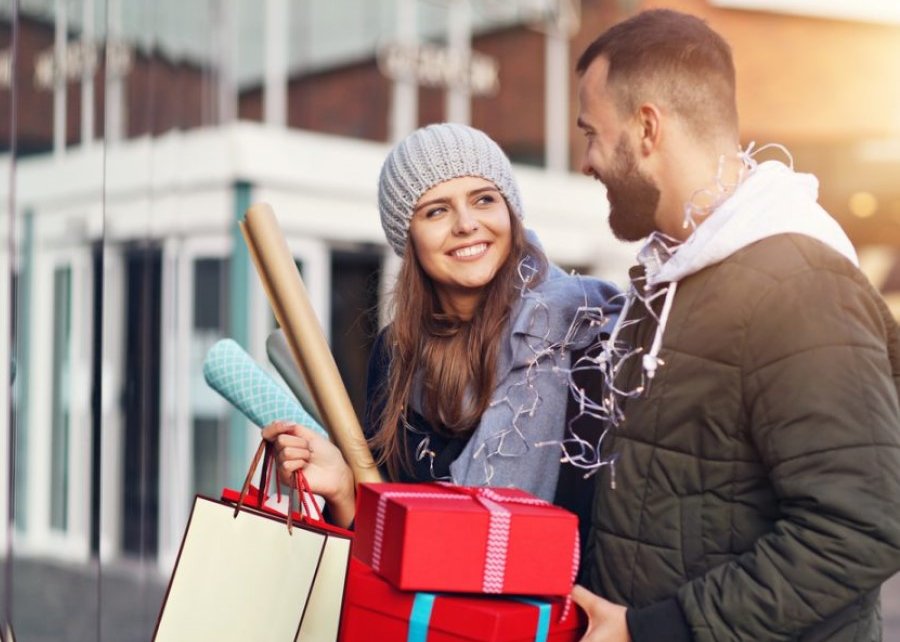 Магазины Минска объявили скидки до 70 % на ряд товаров в длинные выходные 25-28 декабря