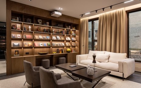 В Минске открыли библиотеки-кинотеатры в подъездах жилых домов