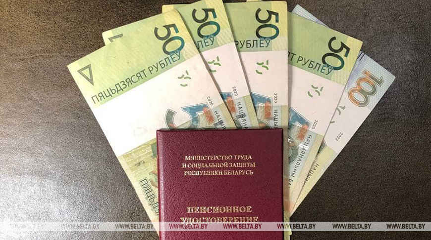 Как рассчитывается пенсионный стаж и от чего зависит размер пенсии. Нюансы разъяснили в Минтруда