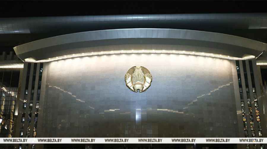 Крутой приоткрыл детали рабочего графика Президента на весну