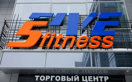 Фитнес-центр мирового класса в Минске позвал на вечеринку и предложил абонементы по суперценам