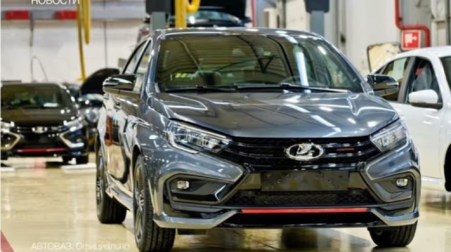 АвтоВАЗ представил Lada Vesta за $41,000: старт продаж самой дорогой версии
