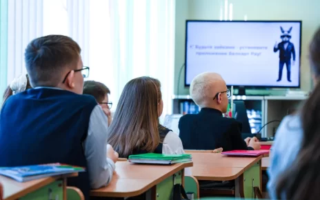 Урок цифровой безопасности: как столичных школьников учили ловить кибермошенников