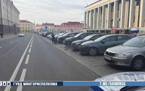 Пьяный водитель повредил семь авто на ул. Энгельса
