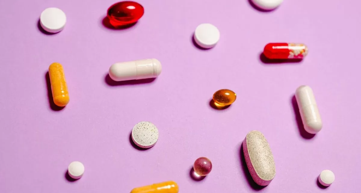 В Беларуси запретили продажу биодобавок российского производителя из-за избытка витамина D3