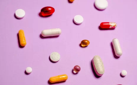 В Беларуси запретили продажу биодобавок российского производителя из-за избытка витамина D3