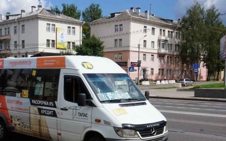 Налоговая инспекция проверяет маршрутчиков Минска: акцент на безналичной оплате
