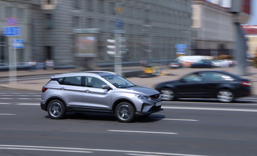 В Минске инструктор по вождению предлагал «купить» права и получил 6 лет колонии