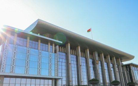 Президент Беларуси провел кадровые перестановки в правительстве