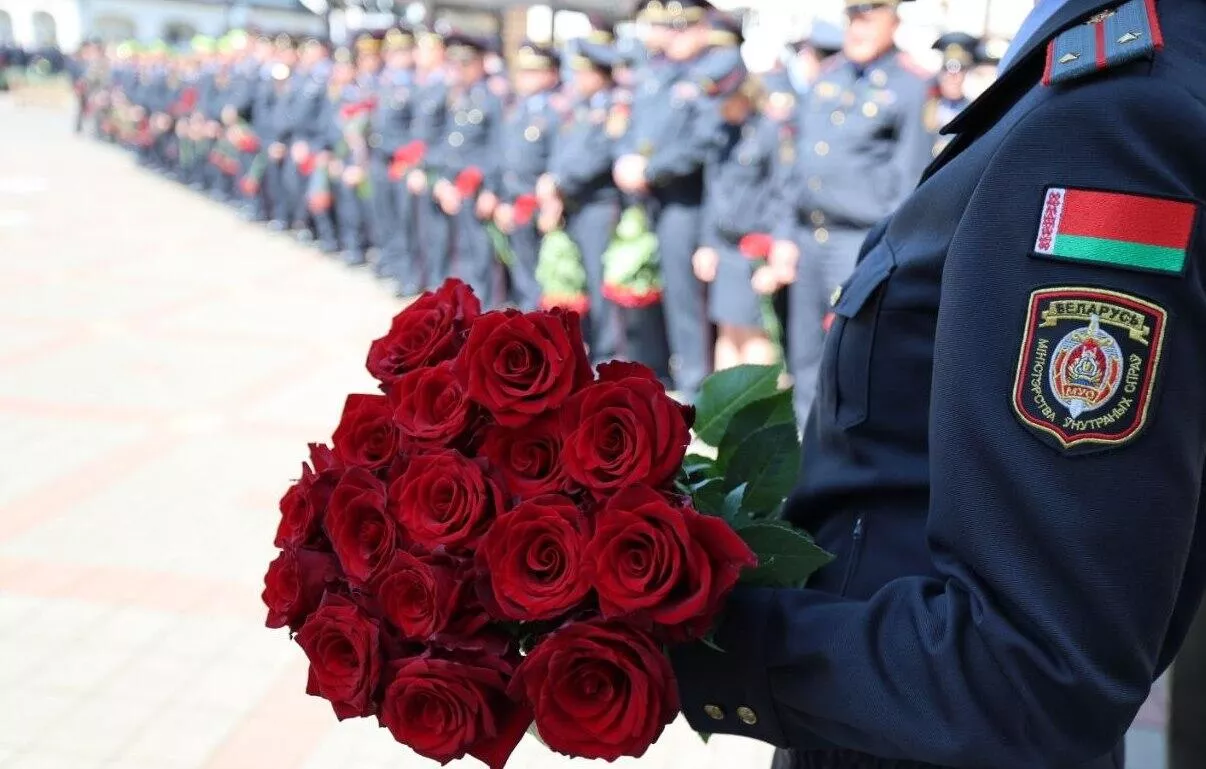 В Минске простились с погибшим майором милиции - его сбила легковушка В Минске простились с погибшим майором милиции - его сбила легковушка