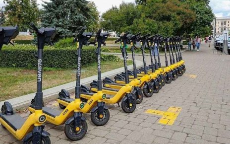В Минске камеры начали фиксировать нарушения кикшеринга: что нужно знать пользователям электросамокатов