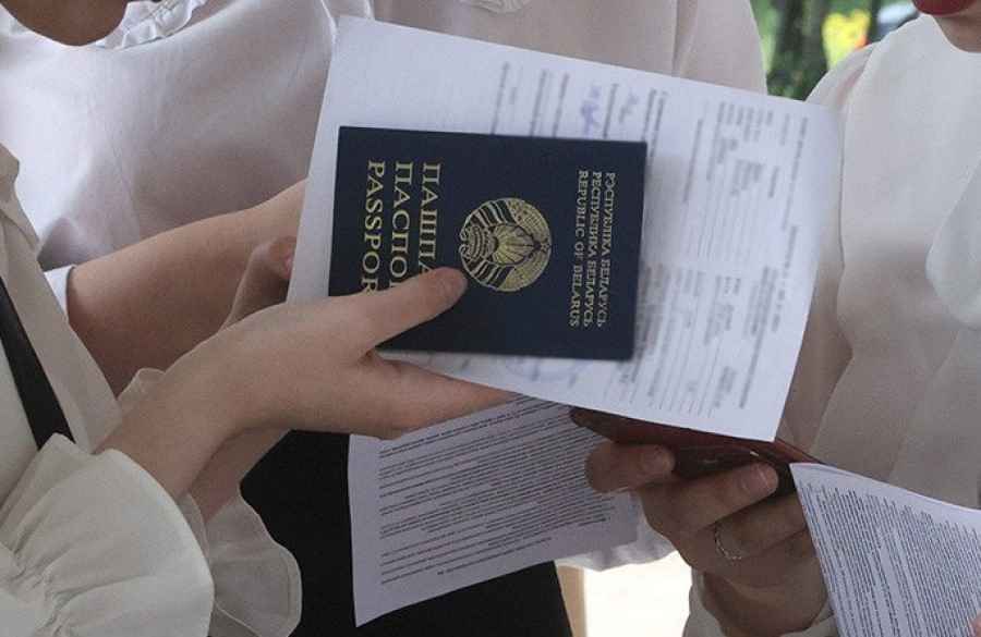 Экзамены на пороге: что можно брать с собой на ЦЭ и ЦТ, а за что могут удалить из аудитории
