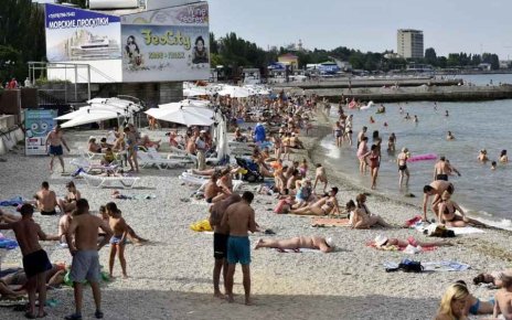 Как справиться с ротавирусом в отпуске: советы врача
